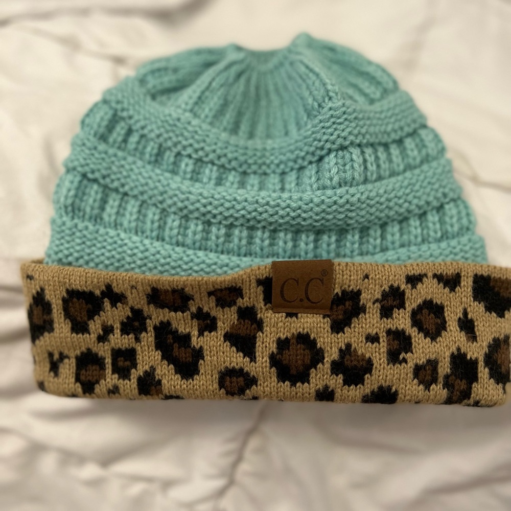 Hat - Picture 2 of 2